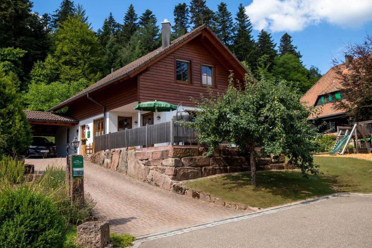 Schwarzwald Chalets Фройденштадт Экстерьер фото