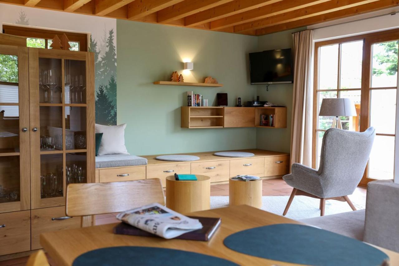 Schwarzwald Chalets Фройденштадт Экстерьер фото