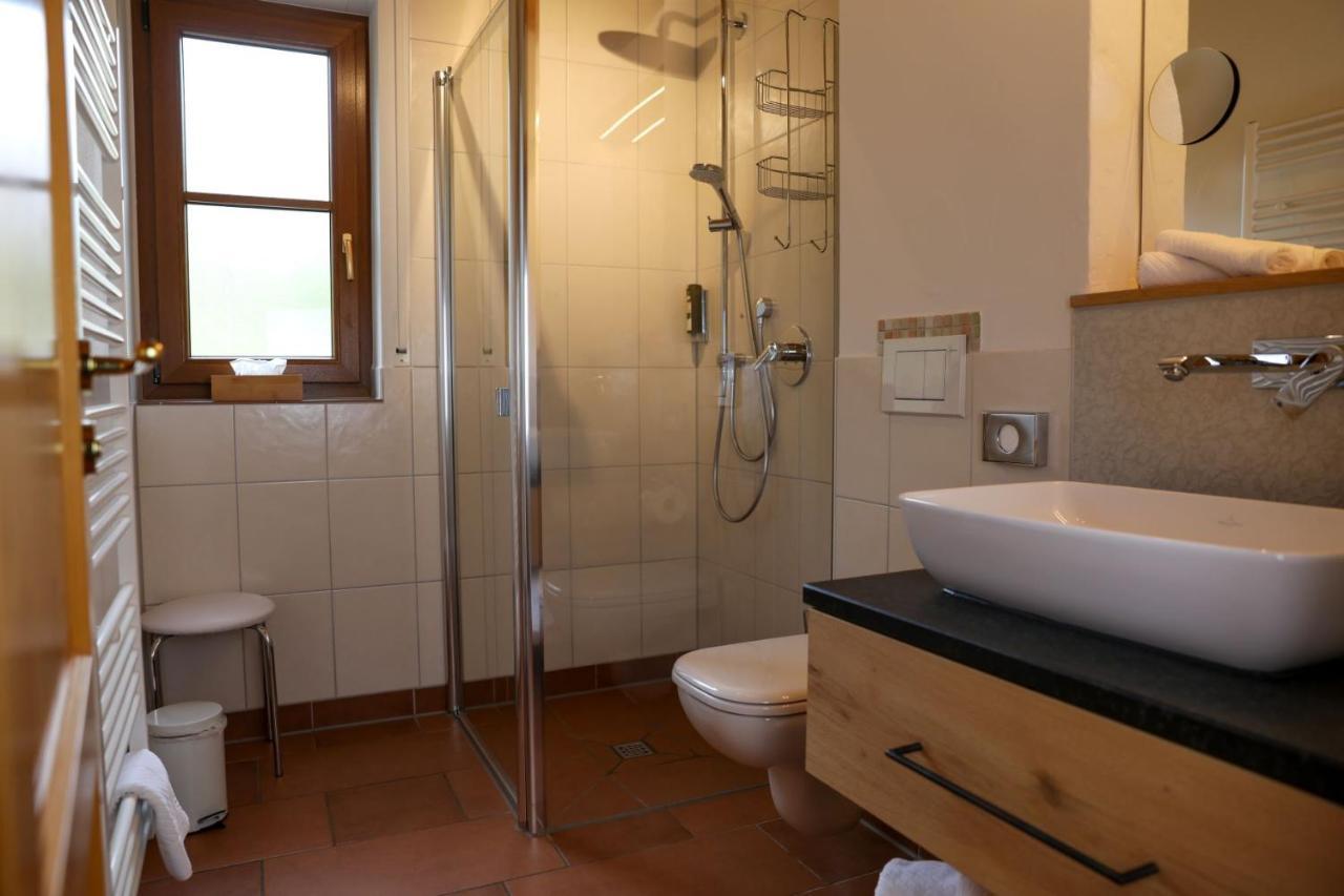 Schwarzwald Chalets Фройденштадт Экстерьер фото